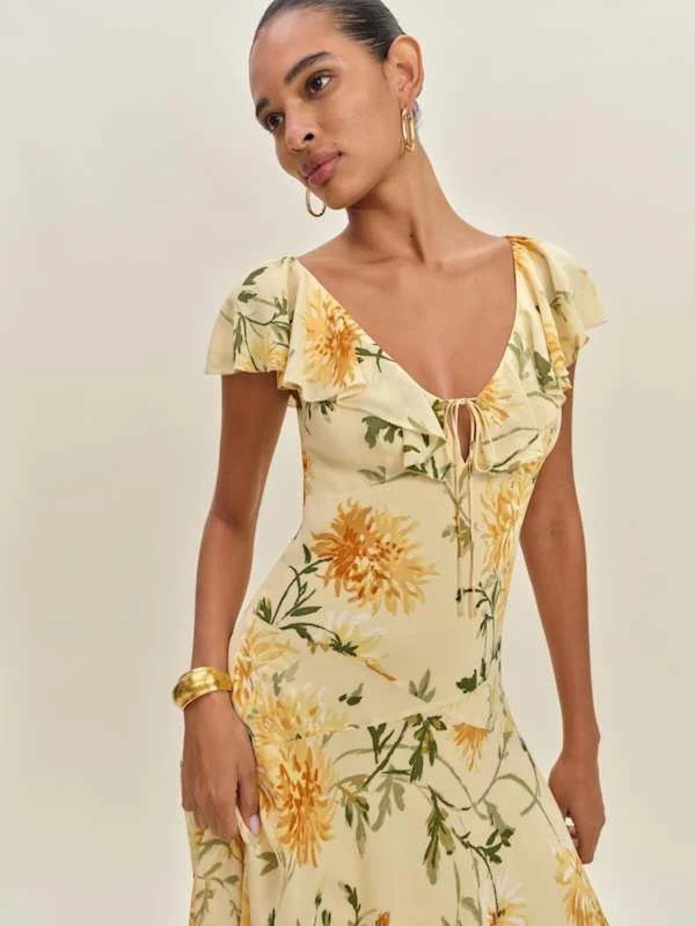 Reformation Gaelle Dress - Picture 2 of 6